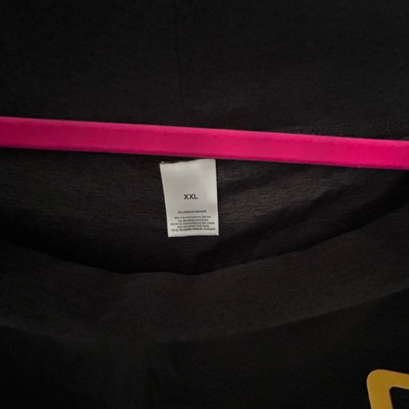 Fanatics Padres Baseball outfit! Gray and Black Top with black Leggings NWOT. - Picture 9 of 9